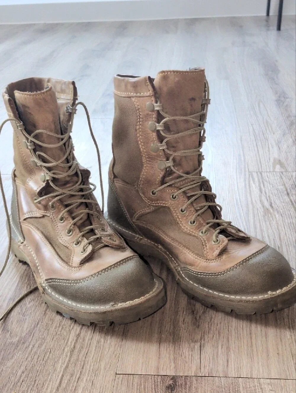 Men's Brown Lace-Up Rain & Snow Tactical Boots